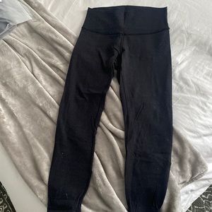 7/8 Wunder Under leggings size 8